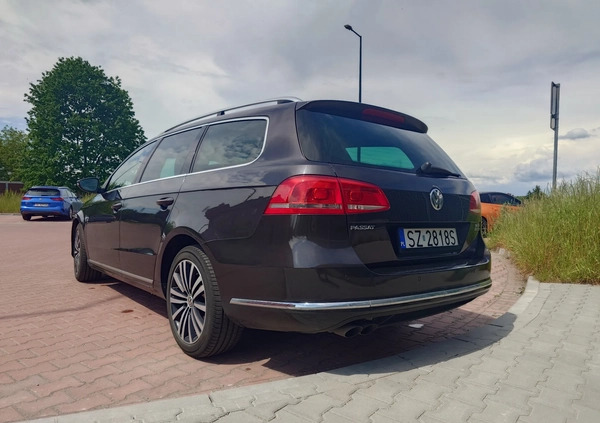 Volkswagen Passat cena 29999 przebieg: 259000, rok produkcji 2011 z Zabrze małe 232